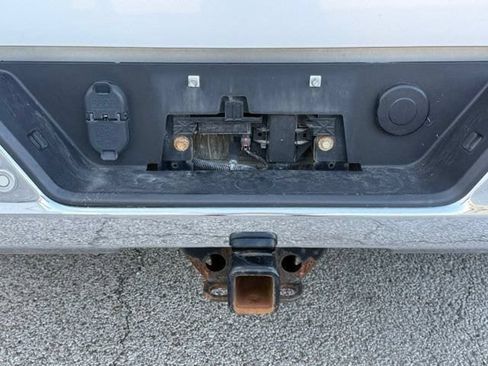 Used 2021 Chevrolet Silverado 1500 LTZ AWD/4WD image 13