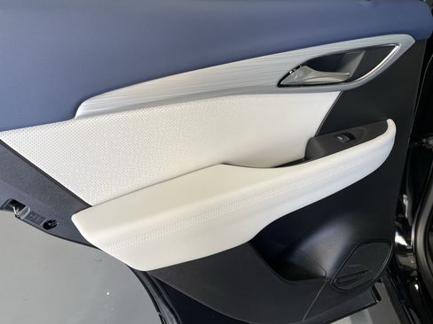 New 2026 Buick Envision Avenir image 11