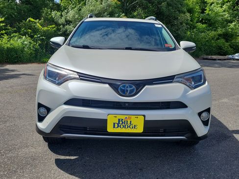 Used 2016 Toyota RAV4 Limited w/ Advanced Technology Package AWD/4WD image 2