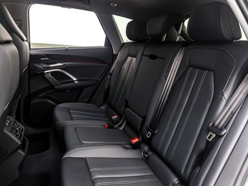New 2025 Audi Q5 Premium Plus image 8