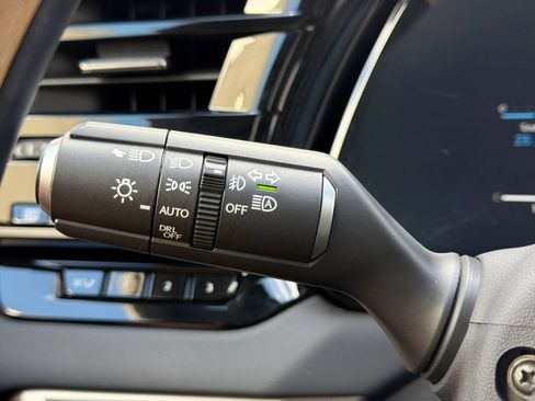 Used 2025 Lexus RX 350 Premium w/ Accessory Package (Z1) FWD image 28