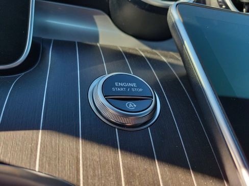 Certified 2025 Mercedes-Benz C 300 Sedan image 22