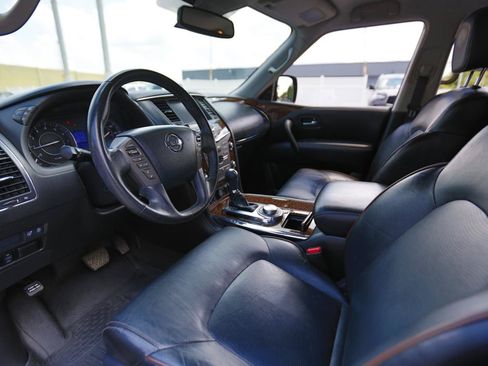 Used 2019 Nissan Armada SL w/ Premium Package AWD/4WD image 5