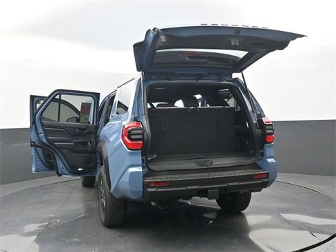 New 2025 Toyota 4Runner SR5 image 34