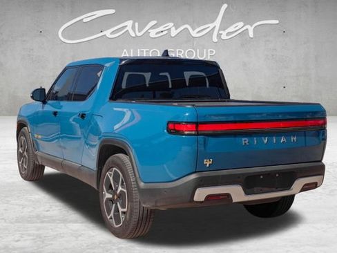 Used 2022 Rivian R1T Adventure image 5