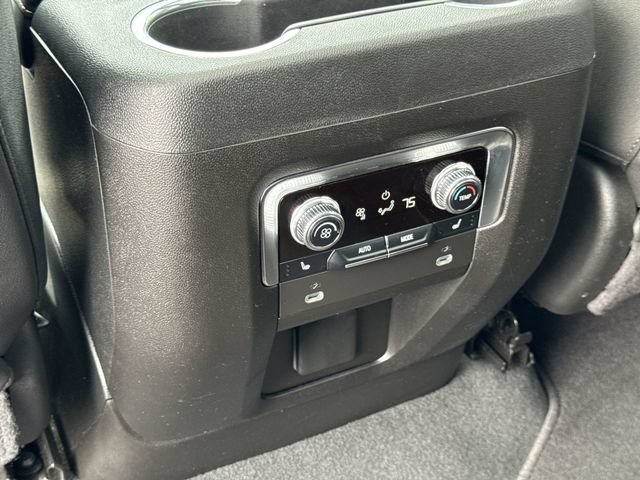 Certified 2024 GMC Yukon AT4 w/ AT4 Premium Plus Package AWD/4WD image 22