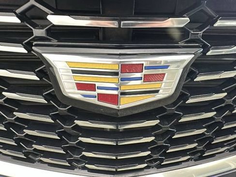 Used 2019 Cadillac XT4 Premium Luxury AWD/4WD image 8