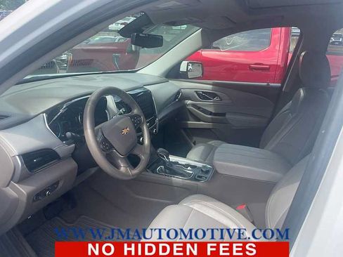 Used 2018 Chevrolet Traverse LT AWD/4WD image 2