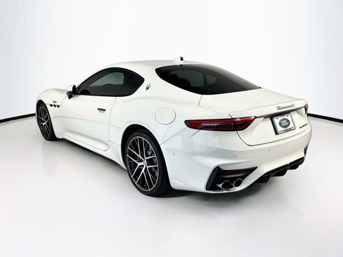 Used 2024 Maserati GranTurismo Trofeo AWD/4WD image 7