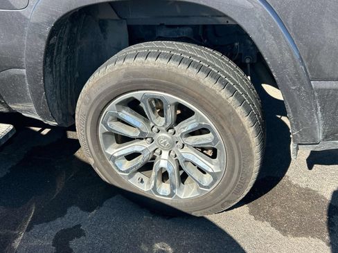 Used 2021 RAM 1500 Laramie w/ Sport Appearance Package AWD/4WD image 12