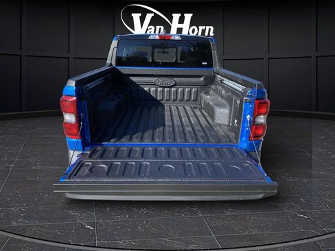 New 2025 Ford Maverick Lariat w/ Black Appearance Package image 16