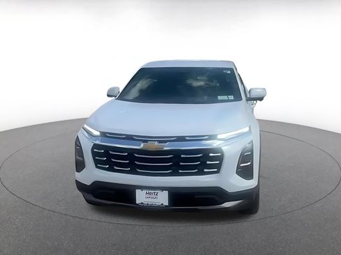 Used 2025 Chevrolet Equinox LT FWD image 6