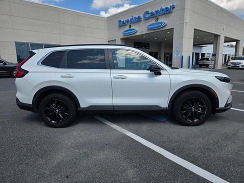 Used 2023 Honda CR-V Sport image 4