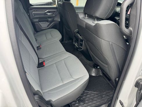 Used 2022 RAM 1500 Big Horn AWD/4WD image 22