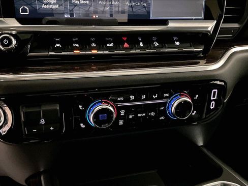 New 2026 GMC Sierra 1500 Elevation w/ Elevation Premium Package AWD/4WD image 19
