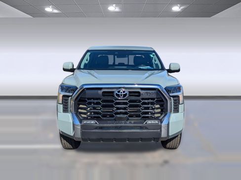 Used 2022 Toyota Tundra SR5 image 6