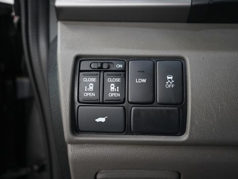 Used 2016 Honda Odyssey EX-L image 33