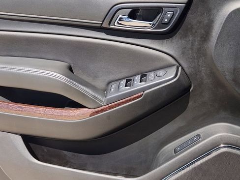 Used 2020 GMC Yukon SLT w/ Graphite Edition image 24