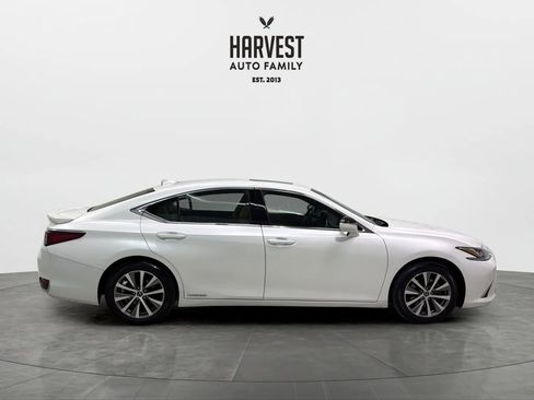 Used 2021 Lexus ES 300h w/ Premium Package FWD image 8