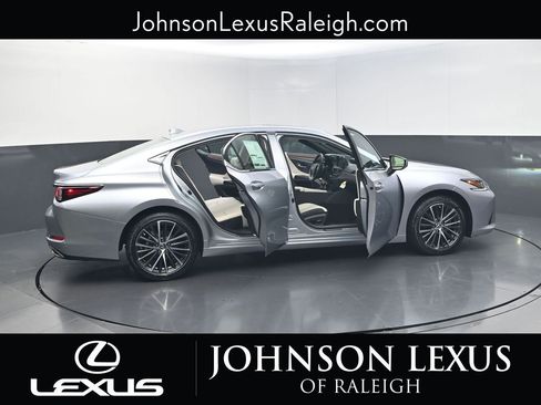 New 2025 Lexus ES 350 350 image 25