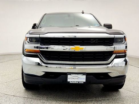 Used 2018 Chevrolet Silverado 1500 LT AWD/4WD image 2