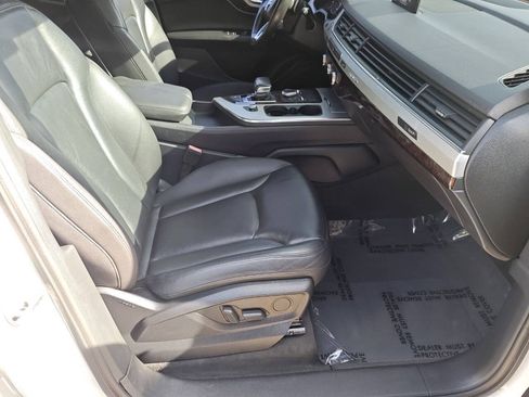 Used 2018 Audi Q7 2.0T Premium AWD/4WD image 53