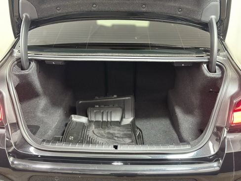 Used 2023 BMW M550i xDrive w/ Executive Package image 6