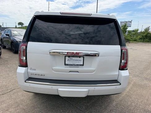Used 2020 GMC Yukon Denali w/ Denali Ultimate Package AWD/4WD image 4
