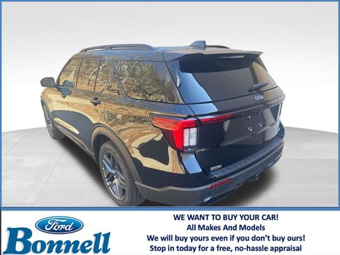 New 2026 Ford Explorer ST-Line w/ ST-Line Street Pack image 3