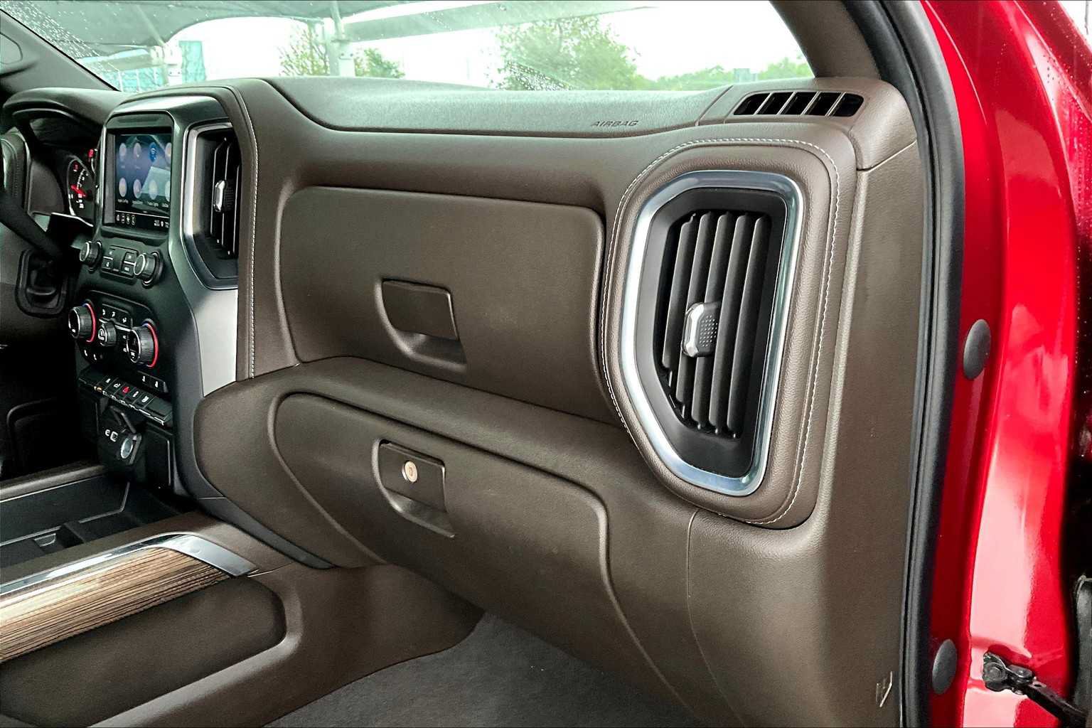 Used 2020 Chevrolet Silverado 1500 RST w/ Texas Edition RWD image 19