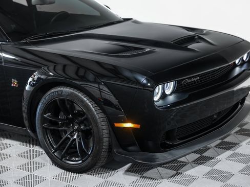 Used 2023 Dodge Challenger R/T Scat Pack image 5