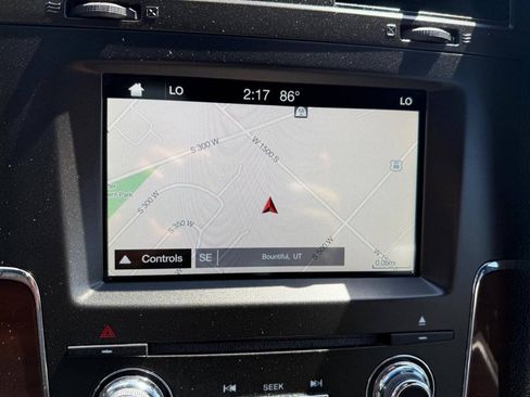Used 2017 Lincoln Navigator L Select AWD/4WD image 14