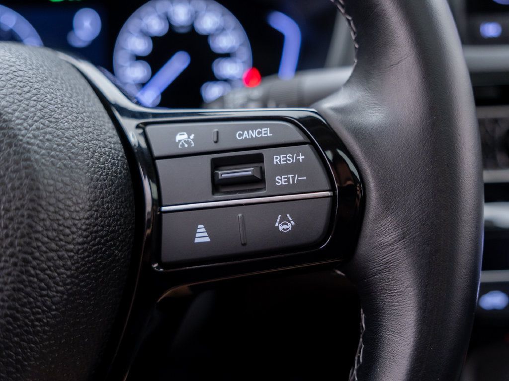 Used 2024 Honda Civic EX image 32