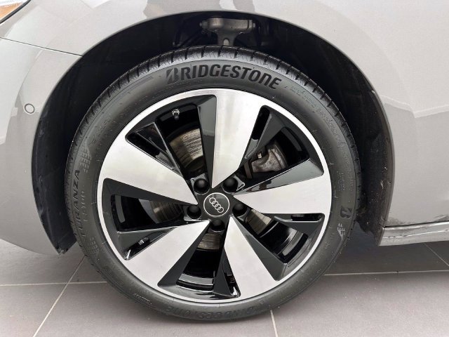 Used 2025 Audi A5 Premium w/ Convenience Package AWD/4WD image 8