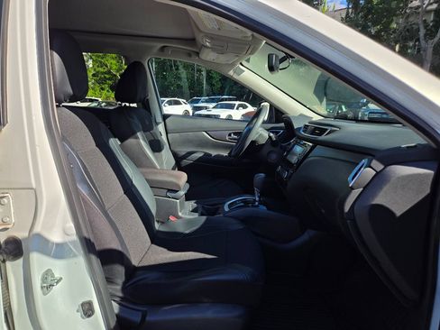 Used 2014 Nissan Rogue SV w/ SV Premium Package AWD/4WD image 11