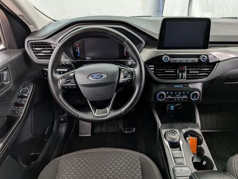 Certified 2023 Ford Escape Active w/ Cold Weather Package FWD image 22