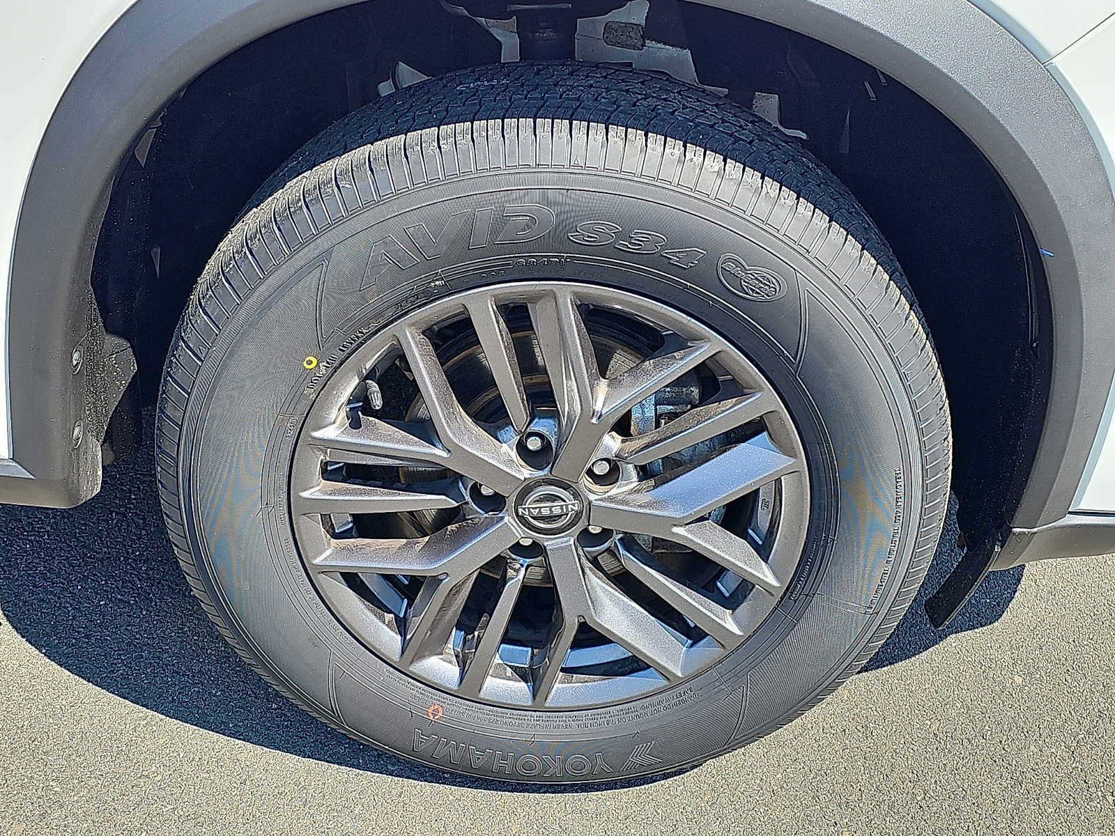 Used 2025 Nissan Rogue S AWD/4WD image 8
