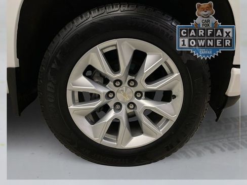 Used 2019 Chevrolet Silverado 1500 Custom w/ Custom Convenience Package image 15