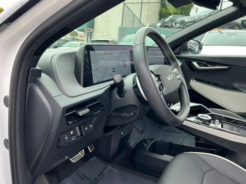 Used 2023 Kia EV6 GT-Line RWD image 14