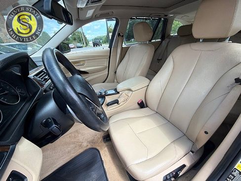 Used 2015 BMW 328i xDrive Wagon AWD/4WD image 12