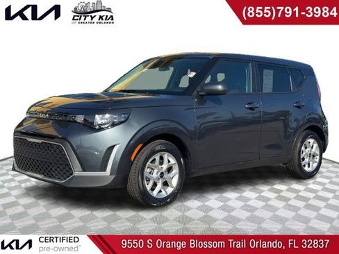 Certified 2025 Kia Soul LX image 1