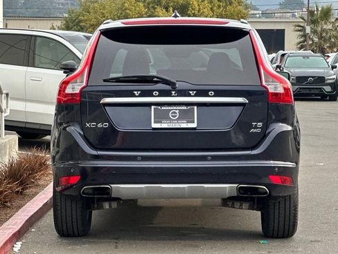 Used 2016 Volvo XC60 T5 Platinum image 7