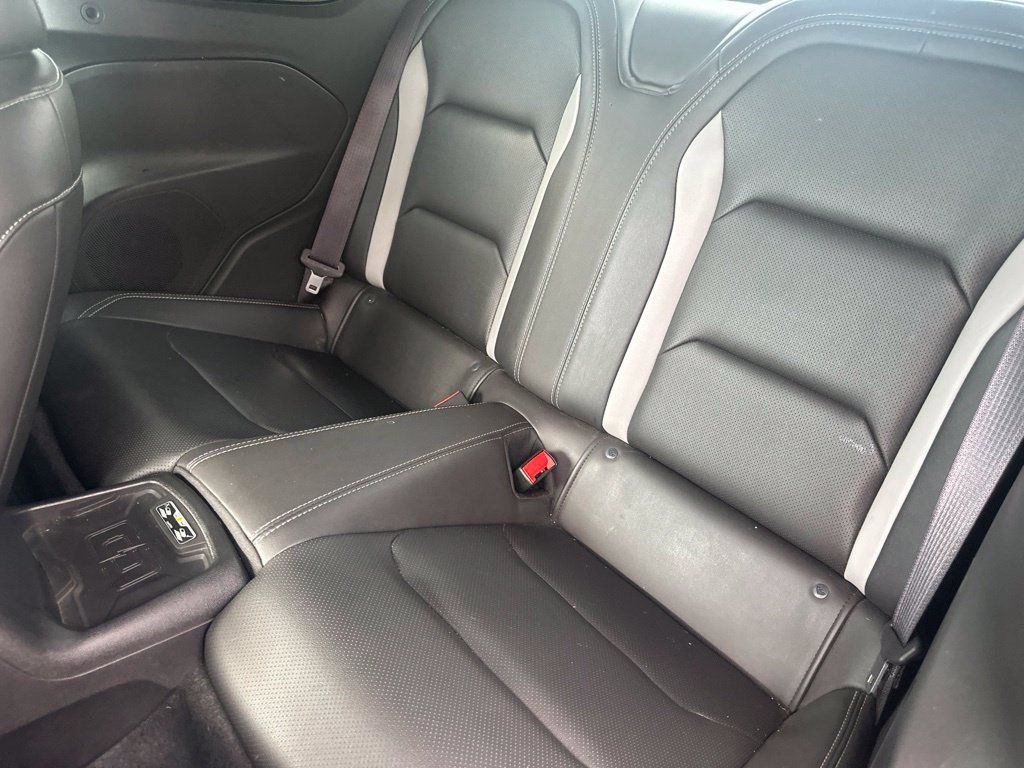 Used 2017 Chevrolet Camaro SS RWD image 30