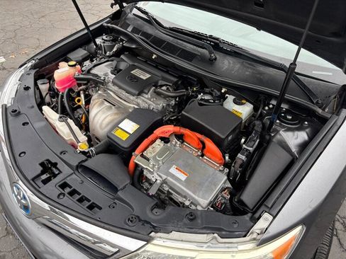 Used 2012 Toyota Camry XLE image 21