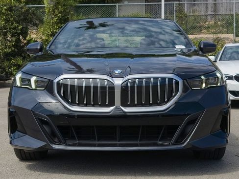 New 2027 BMW 530i w/ M Sport Package RWD image 2