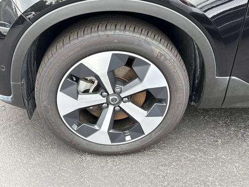 Certified 2026 Volvo XC40 B5 Plus AWD/4WD image 8