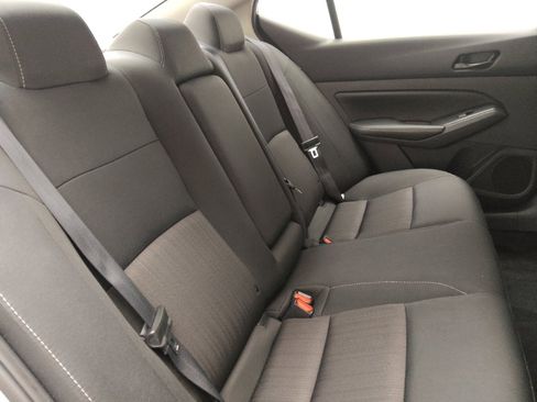 Used 2024 Nissan Altima 2.5 SV image 19