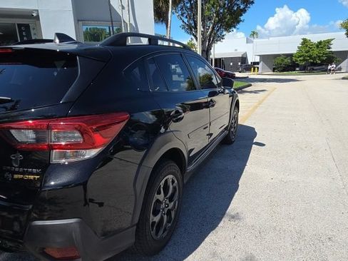 Used 2021 Subaru Crosstrek 2.5i Sport w/ Moonroof Package AWD/4WD image 4