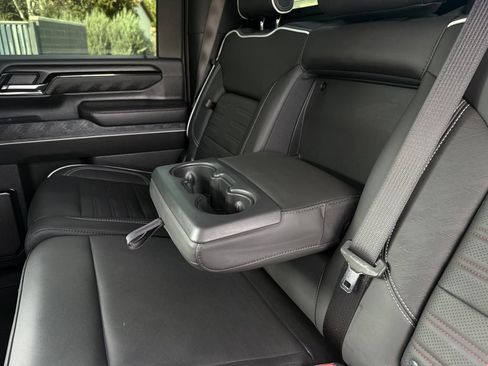Used 2025 GMC Sierra 2500 AT4X AWD/4WD image 36