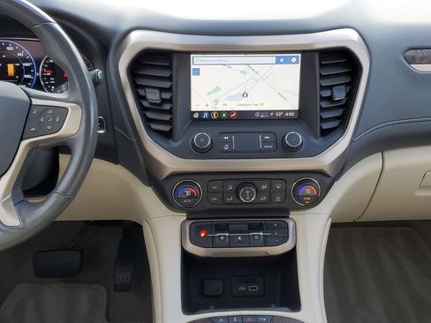 Used 2021 GMC Acadia Denali w/ Denali Technology Package image 29